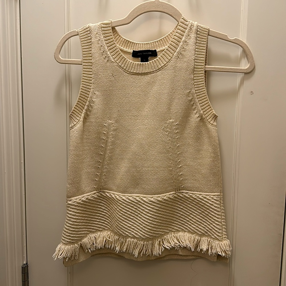 Ann Taylor Ivory Cotton Sleeveless Vest Knit Tank Top